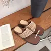 Chinelos Slip-On Tecidos Planos Estilo Boho para Mulheres, Uso Externo de Verão, Novos Calçados de Praia 2026, Chinelos Frescos Estilo Férias para Mulheres