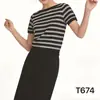 Nuevo Suéter de Punto Rayado con Hombro Cruzado Estilo Verano Estilo Commuter para Mujer, Corte Holgado, Adelgazante, Elegante, Talla Única Top de Fábrica