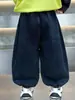 Jeans de Mezclilla para Niños Primavera y Otoño Estilo Coreano Pantalones Casuales Sueltos Atractivos para Niños Pantalones Largos para Niños Pequeños y Medianos Venta al por Mayor Comercio Exterior
