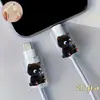 Protector de Cable con Estampado de Gato Negro Lindo para Uso en Teléfono Móvil - Tipo Anti-Rayaduras para Cable Cargador Tipo-C/Móvil