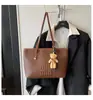 Bolsa de mão feminina grande capacidade, estilo europeu e americano, estampa de letras, tendência 2026, nova, verão, elegante, bolsa de ombro, bolsa de axila
