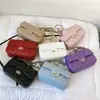 Comercio Exterior al por Mayor Bolso Nuevo Popular de Lujo Ligero de este Año Estilo Coreano Bolso Cruzado Bolso de Hombro de Moda Cuero Suave Bolso Clásico para Mujer