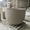 Floreira de cimento GRC personalizada em tamanho grande, com aparência de pedra, para isolamento de estradas externas e paisagismo, jardineira de concreto para uso em projetos