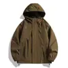Chaqueta impermeable y cortavientos para exteriores de ajuste holgado con capucha para mujer, ropa de talla grande para mujer, chaqueta para hombre