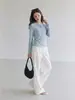 Camiseta de manga larga azul claro con cuello henley para mujer, nuevo estilo de otoño, de alta gama, corte ajustado, top casual