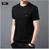 Roupa Masculina de Manga Curta Secagem Rápida Gola Redonda Cor Lisa Simples Tamanho Grande Respirável Fina Slim Tendência Camiseta de Seda Gelada Secagem Rápida
