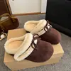 Chinelos de Pelo Fechados com Laço Retro e Sola Grossa para Mulheres, Uso Externo, Inverno 2026, Aconchego com Pelúcia Extra, Chinelos de Algodão Birkenstock