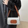 Bolso de Hombro de Moda Versátil Transfronterizo Nueva Primavera Moda Femenina Versátil Alfabeto Elegante Bolso de Axila