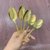Cuchara de Postre con Carcasa de Acero Inoxidable, Cuchara de Línea, Cuchara de Punto de Perla, Cuchara para Comer en Casa y Restaurante, Cuchara con Patrón Europeo