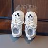 Zapatillas de Velcro para Niños 2023 Primavera y Otoño Nuevas Lindas Zapatillas Antideslizantes de una Sola Capa para Niños Zapatos Blancos para Niñas