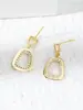 Pendientes Estilo Nuevo 2026, Pendientes Creativos de Zirconia de Lujo Ligero, Pendientes de Nicho de Gama Alta, Pendientes Dorados para Mujeres al por Mayor
