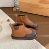 Novas Botas Infantis Outono/Inverno 2026: Botas Martin e Botas Curtas com Forro de Fleece para Meninos e Meninas, Sapatos de Bebê