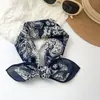 100% Algodón Diseño Coreano Cuadros Azules Cuadrado Pequeño Bufanda para Mujer Primavera Verano Versátil Combinación Camisa Decoración Bufanda Pequeña para Cuello Bufanda de Seda