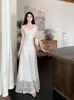 Vestido de tirantes estilo francés para mujer, Nuevo modelo de verano 2026, Patchwork de malla, Vestido ultra etéreo, Estilo vacacional, Vestido largo acampanado