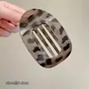 Grampo de Garra de Abalone de Acetato de Alta Qualidade para Mulheres 2025 Novo Grampo de Cabelo para Parte de Trás da Cabeça Penteado Grampo de Cabelo Curvo que Não Espeta Acessórios de Cabelo