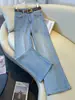 Calça jeans feminina de outono, nova, cintura alta, modelagem slim, versátil, cropped, estilo cigarrete, com design estiloso de strass, perna reta