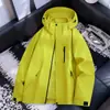 Traje Profesional Impermeable a Prueba de Viento para Montañismo al Aire Libre Ropa Interior Cálida Cortavientos Otoño Invierno Fabricante Impermeable Venta al por Mayor Hombres Mujeres