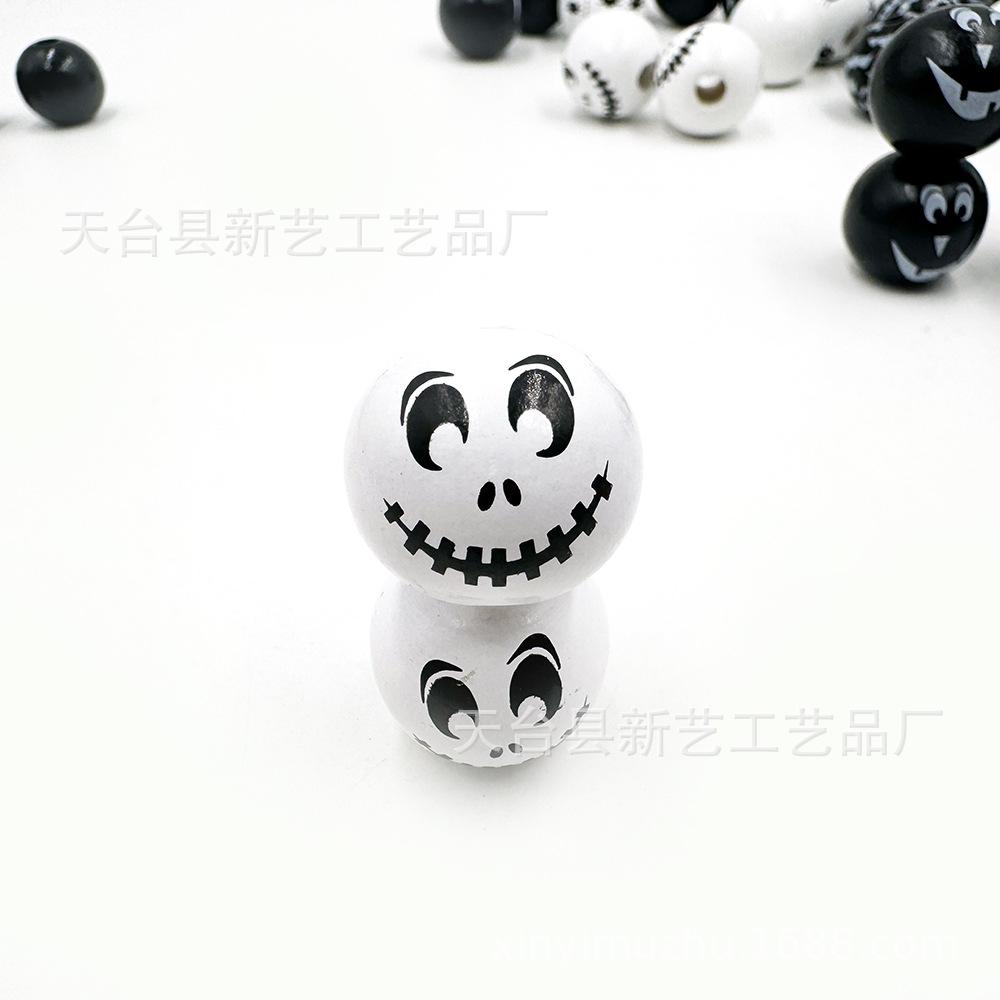 白色鬼脸1