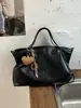 Bolso de Hombro Nuevo para Mujer Otoño 2025, Bolso de Viaje Retro de Moda de Nicho con Gran Capacidad, Bolso Casual para Mujer