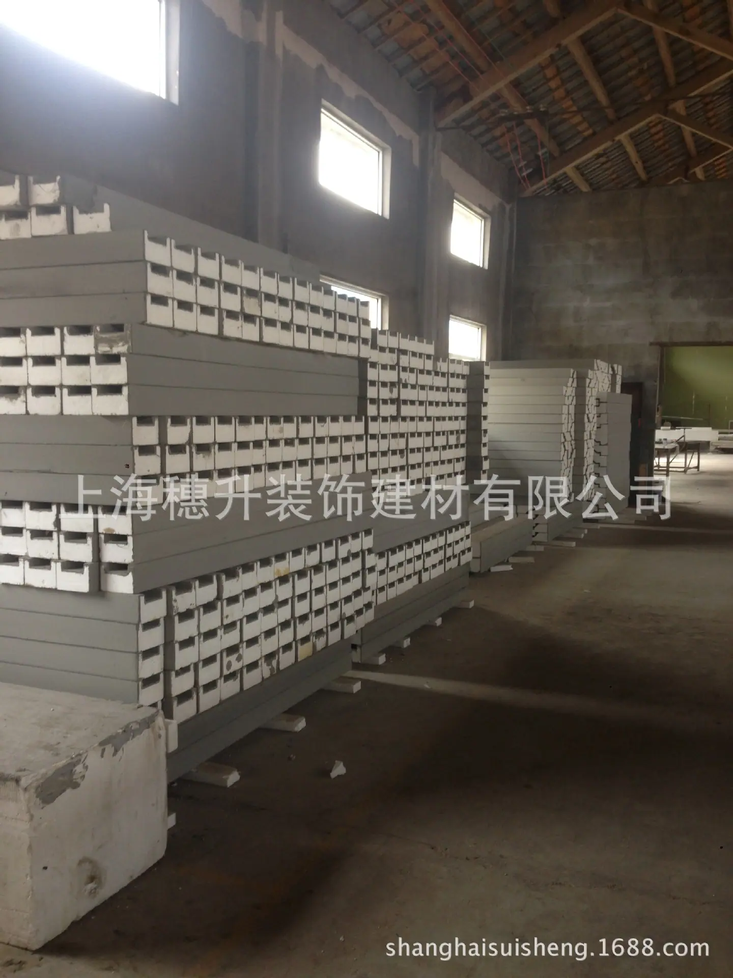 厂EPS1406CF63-CDAC-403E-81DE-FB