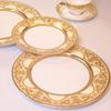Juego de Vajilla de Porcelana de Hueso Estilo Europeo de Alta Gama con Borde Dorado para Hoteles, Clubes y Uso Doméstico, Combinación de Cuenco y Plato de Lujo Ligero Platos y Cuencos de Cerámica