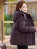 Chaqueta acolchada corta de invierno de plumón de ganso blanco, estilo nuevo, talla extra, elegante, para madres de mediana edad y mayores