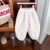 Pantalones para niñas, ropa de invierno 2024, nuevos pantalones casuales gruesos con forro polar y estampado floral vintage para niños.