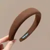 Diadema de color liso francés para mujer, diadema de esponja de ala ancha de alta gama, nuevo clip para el pelo de otoño e invierno, goma para el pelo, aro para la cabeza de uso diario