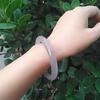 Precio de fábrica al por mayor pulsera de calcedonia joyería moda elegante gris hielo transparente gris hielo pulsera redonda de ágata