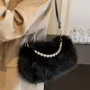 Bolsa de Cadena de Perlas Otoño 2025 Bolsa de Felpa Diseño de Nicho Bolso Cruzado Bolso de Mano Estilo Lindo Dulce