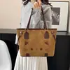 Bolso Grande Retro de Color Puro para Mujer 2026 Nuevo Nicho Lindo Gato Bolso Tote Invierno Simple Bolso Tote para Viajar