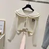 Sudadera fina elegante para primavera y otoño 2026 nuevo estilo universitario cuello azul marino manga larga top chic suéter con letras