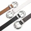 Nuevo Cinturón de Cuero PU Brillante con Hebilla Redonda de Patrón Martillado de Aleación para Mujer, Versátil para Jeans de Verano, Cinturón de Personalidad, Venta al por Mayor