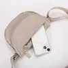 Bolso Bandolera Unisex de Moda y Tendencia 2026 Nuevo Color Sólido Simple Versátil Tela de Nylon Bolso de Hombro