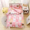 Juego de ropa de cama de algodón con estampado de dibujos animados de tres piezas para jardín de infantes, juego de seis piezas totalmente de algodón para la siesta del bebé y ropa de cama para lactantes