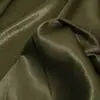 Tecido de Cetim Cristal Verde, 100% Poliéster, Brilhante e com Caimento, Tecido de Designer para Forro de Vestido Sedoso