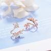 Pendientes Nicho con Sentido del Diseño Moda para Mujer Pendientes Pequeños Frescos de Flores con Zircón Pendientes Estilo Frío con Diamante Pendientes Estilo Coreano