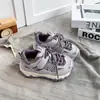 Zapatos Deportivos de Malla Transpirable Estilo Dad Shoes para Niños y Niñas Temporada Primavera y Otoño 2026 Suela Suave Antideslizante Zapatos Infantiles Ligeros para Exteriores