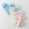 Calcetines deportivos de yoga profesionales para mujer, calcetines antideslizantes hasta la pantorrilla con rayas de encaje para fitness en interiores, correr y Pilates
