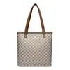 Bolso Tote de Lujo Ligero para Mujer 2025 Nuevo Otoño Gran Capacidad Bolso para Madre de Mediana Edad Bolso de Hombro Estampado para Viajes y Compras
