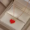 Corrente de clavícula elegante banhada a ouro real design de nicho feminino Colar de amor moda simples estudante colar de coração de pêssego moda