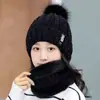 Versão coreana de inverno do chapéu de lã das mulheres forrado de lã lenço grosso mãe ciclismo quente à prova de frio de malha de proteção de orelha touca de maré