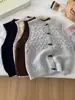 Chaleco de Punto Retro Estilo Coreano con Botones de Cuerno Cárdigan para Mujer Otoño Invierno 2026 Capas Cuello Redondo Tejido de Cable Borde Enrollado Chaleco Chaqueta