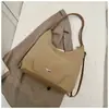 Bolsa Transversal Retro Multifuncional Transfronteiriça para Mulheres 2026 Novo Estilo Bolsa de Ombro de Alta Qualidade Mochila de Grande Capacidade