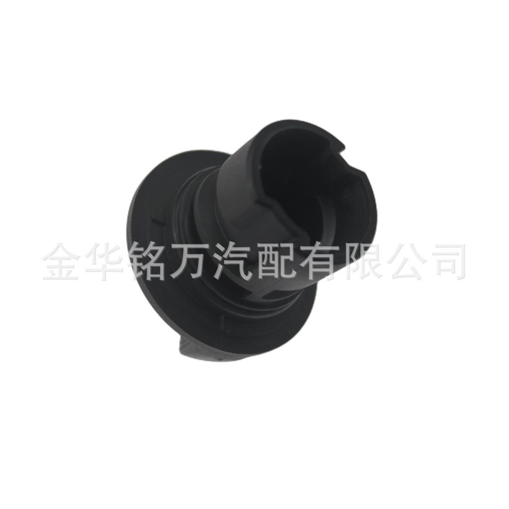 64、5302221AA吉普大切诺基机油盖 (6).png