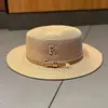 Sombrero de Paja para Mujer Verano Viaje Vacaciones Orilla del Mar Letra R con Pedrería Cinturón Personalizado Retro Británico Sombrero de Sol de Copa Plana