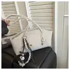 Bolso Retro de Alta Gama para Mujer Invierno 2026 Nuevo de Moda Bolso de Hombro de Gran Capacidad Bolso Tote Versátil para el Trabajo