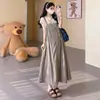 Conjunto de Dos Piezas para Maternidad Verano 2026 Estilo Coreano Holgazán Camiseta de Algodón Copo de Nieve para Maternidad + Vestido con Tirantes y Cordón para Ajustar la Cintura
