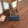 Elegante Bolso Baguette Xiaomi Coreano de Nicho Fresco Dulce Nuevo Otoño Temprano 2026 Bolso de Hombro de Alto Valor Simple para el Trabajo
