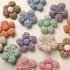 Estilo Ins Estilo Pequeña Fragancia Patrón Estéreo Cuadros Enredados Tela Flor de Cinco Pétalos Accesorios para el Cabello Hechos a Mano DIY Zapatos Bolsas Accesorios para la Ropa